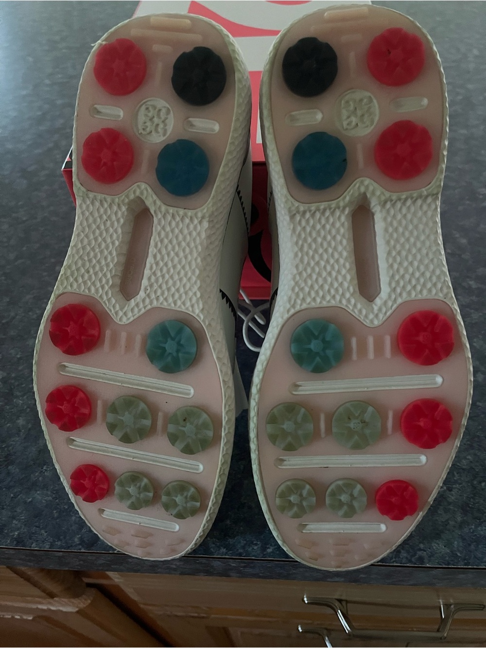 G/FORE Gallivan2r Women’s Kiltie Golf Shoes - Picture 5 of 6